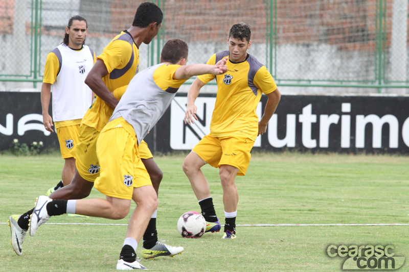 [04-01] Treino Físico e Técnico - 16