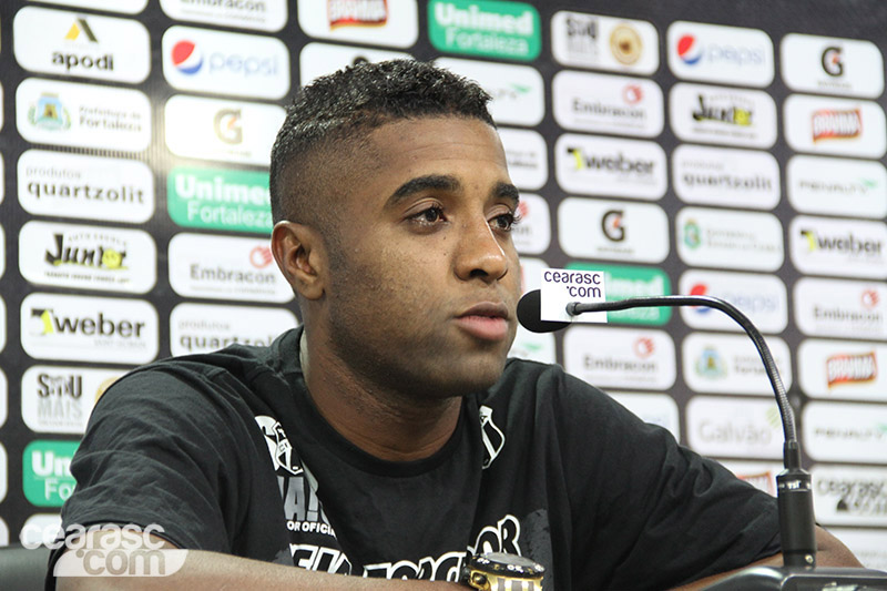 [18-04] Apresentação de Marcus Vinicius - 2