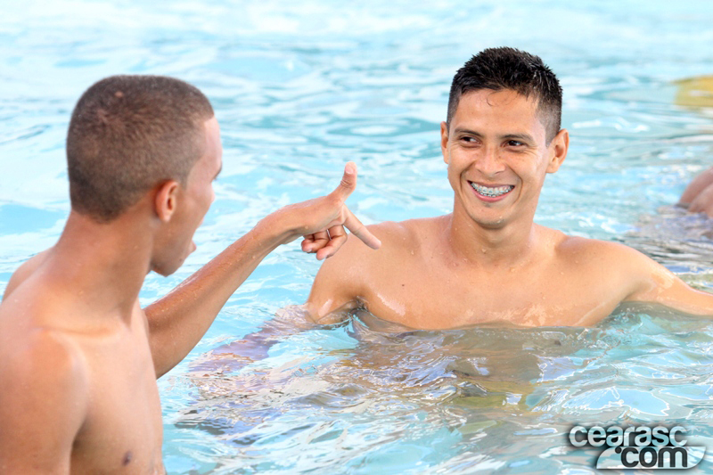 [20-02] Treino regenerativo - Piscina - 13