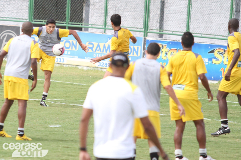 [26-08] Treino físico-técnico - 13