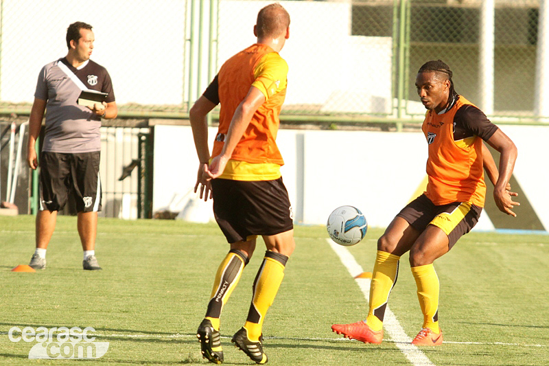 [09-02] Reapresentação + treino técnico2 - 12