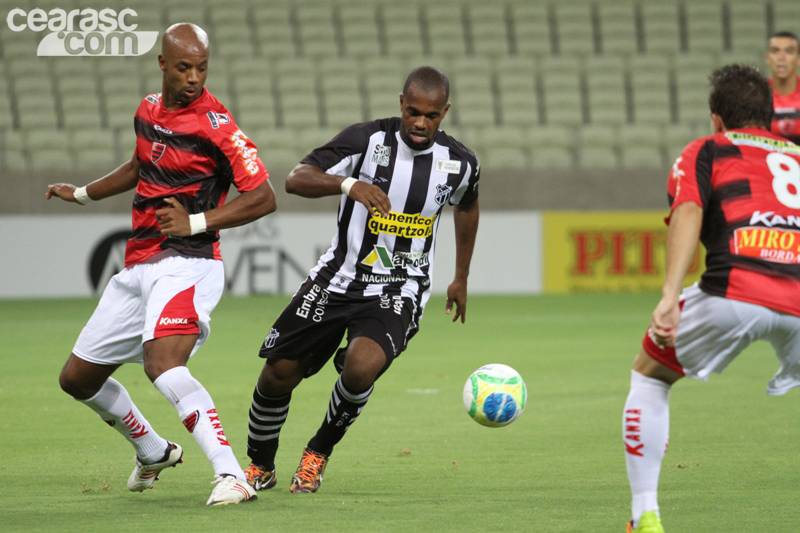 [19-04] Ceará 1 x 0 Oeste - 10