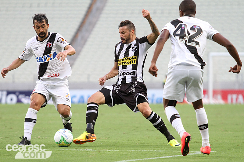 [15-11] Ceará 2 x 0 Vasco - 03 - 4