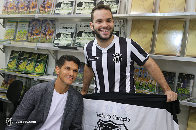 [19-04-2017] XII Bienal Internacional do Livro - 27