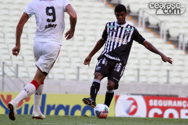 [07-04] Ferroviário 0 X 2 Ceará - 01 - 22