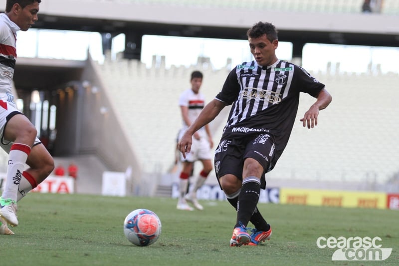 [07-04] Ferroviário 0 X 2 Ceará - 01 - 23