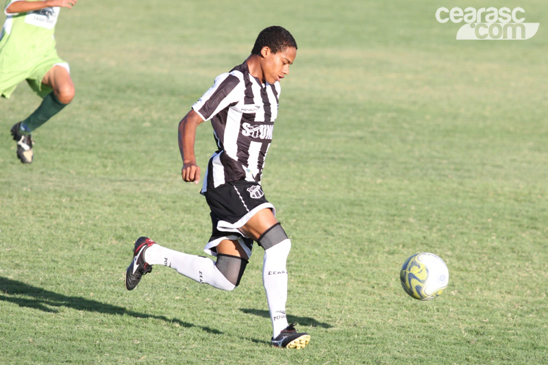 [26-08] Sub-20 - Ceará 2 x 2 Floresta2 - 4