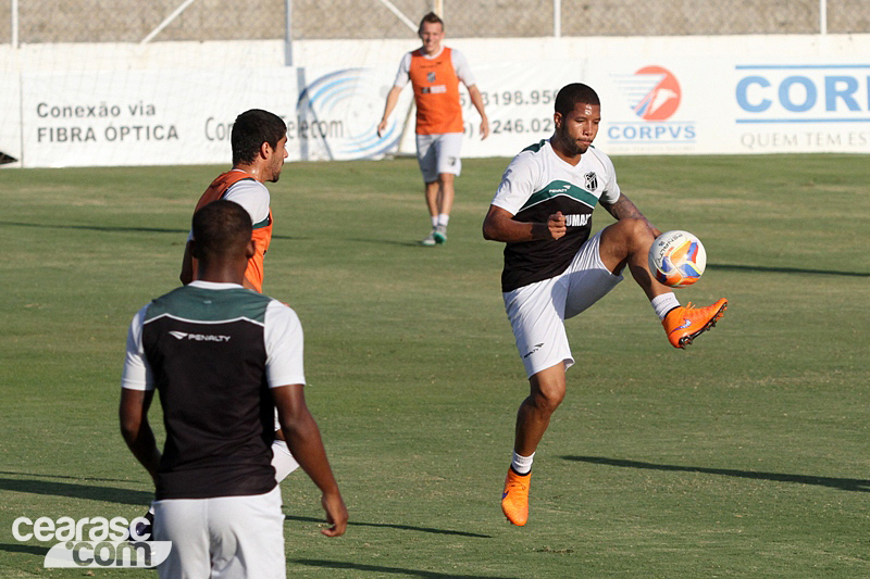 [23-09] Treino coletivo - Cidade Vozão - 4