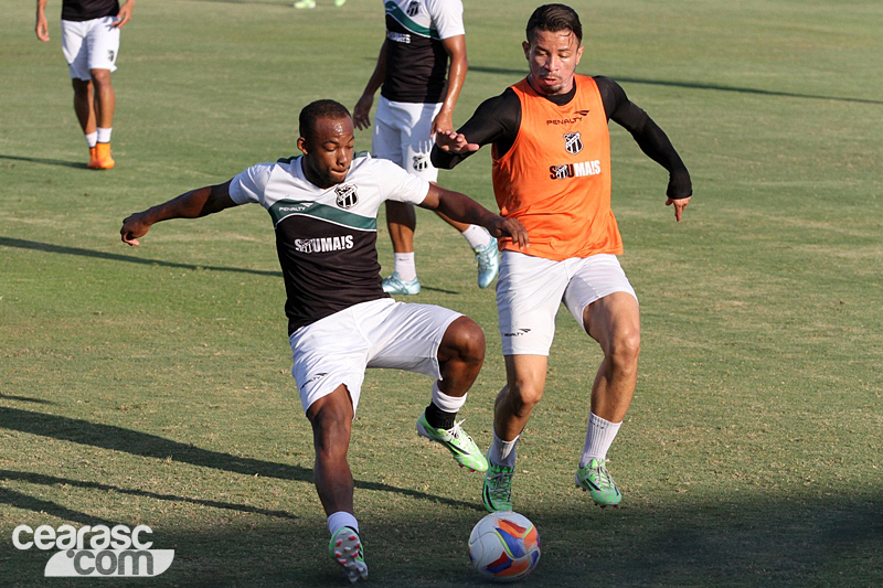 [23-09] Treino coletivo - Cidade Vozão - 6