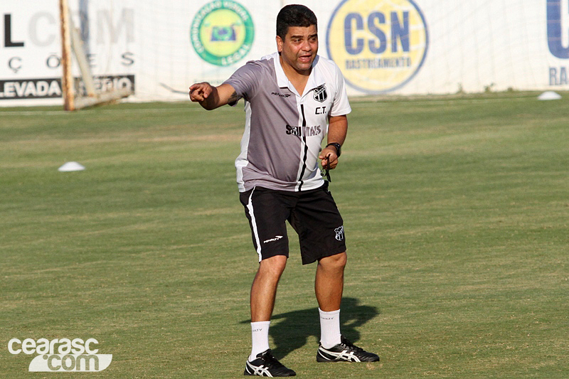 [23-09] Treino coletivo - Cidade Vozão - 14