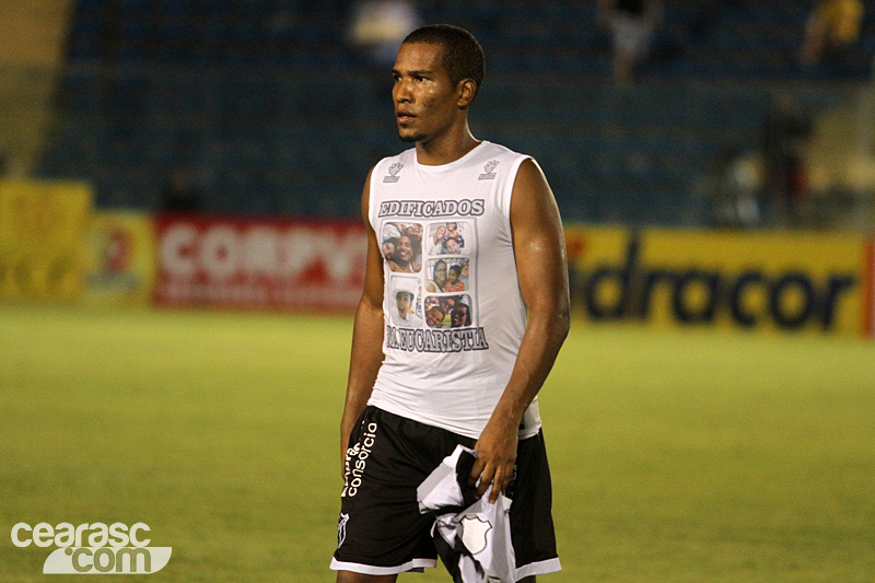 [14-02] Ceará  4 x 3 Maranguape - 29