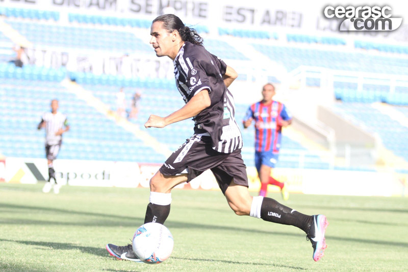 [10-03] Tiradentes x Ceará - 5