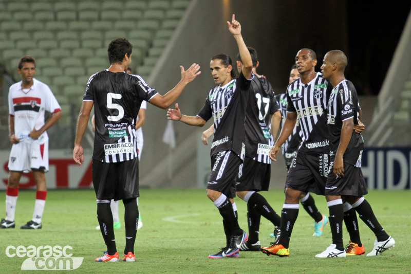 [07-04] Ferroviário 0 X 2 Ceará - 02 - 22