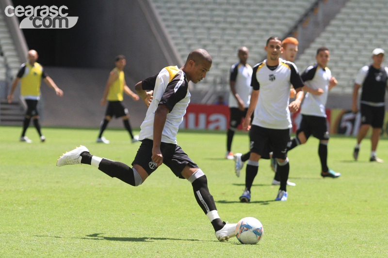 [11-10] Treino técnico - Castelão - 6