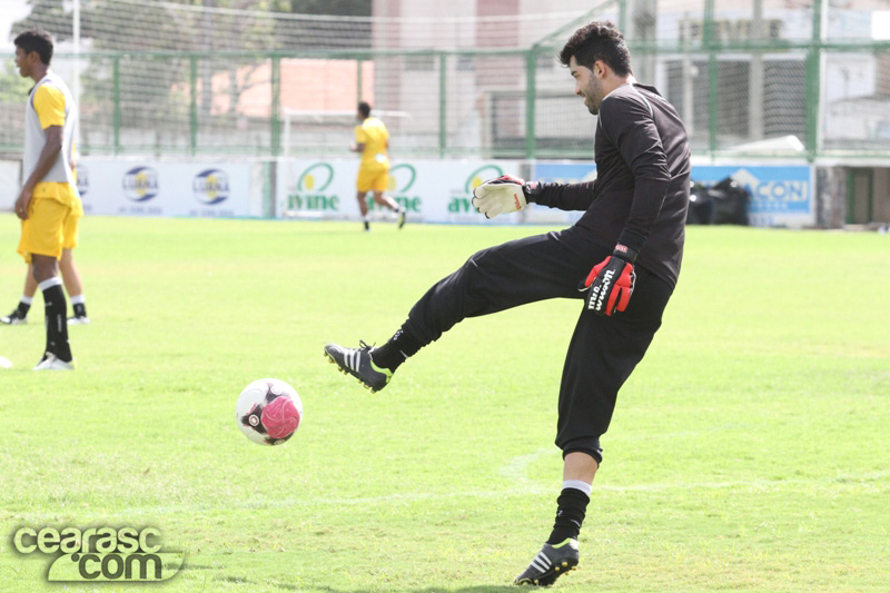 [08-01] Treino tático e finalizações - 19