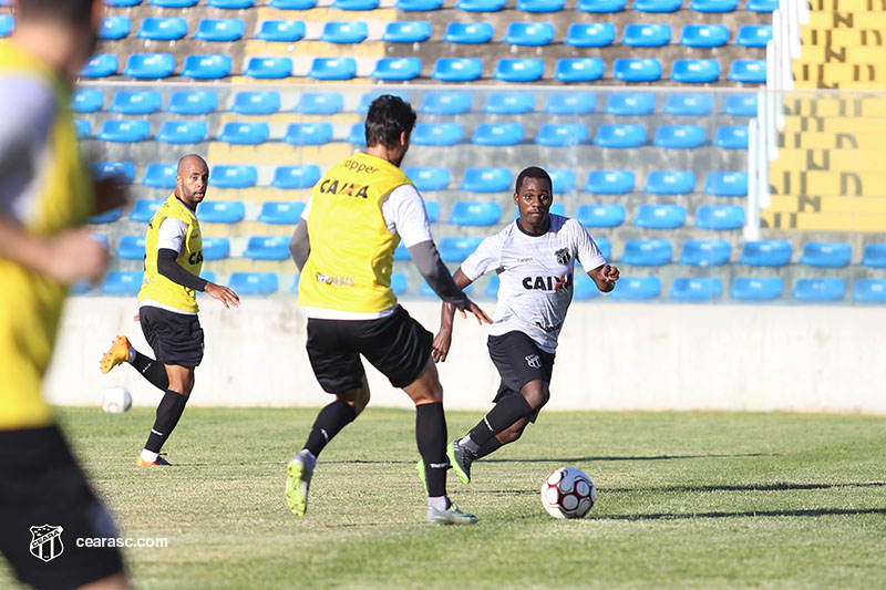 [23-08-2017] Treino Coletivo - Campo reduzido - 43