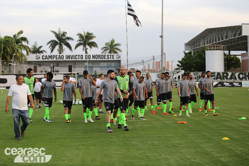 [02-01-2017] Apresentação Oficial  - 14