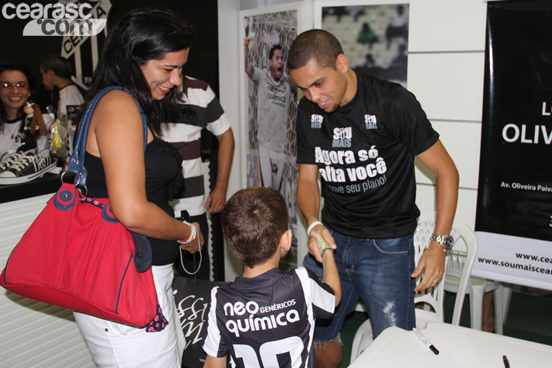 [13-04] Felipe Azevedo e Everton na loja oficial - 6