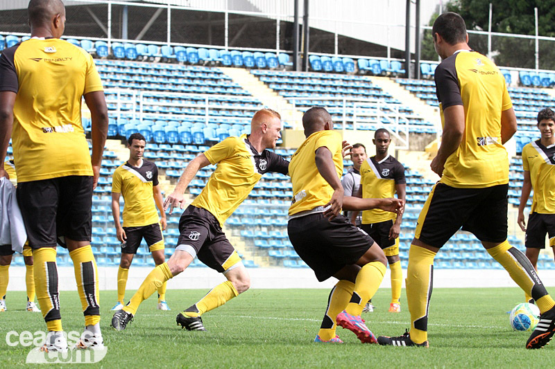 [11-01] PréTemporada - Treino coletivo - 1