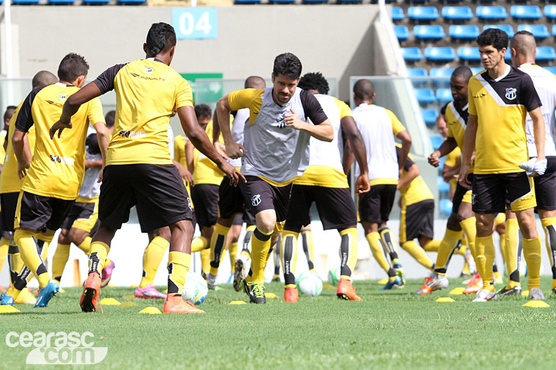 [11-01] PréTemporada - Treino coletivo - 7