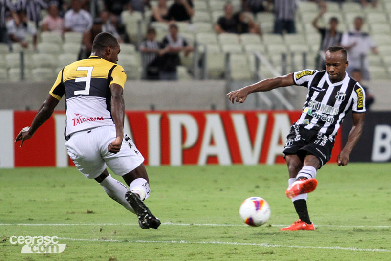 [10-07] Ceará 1 x 1 Criciúma - 02 - 1