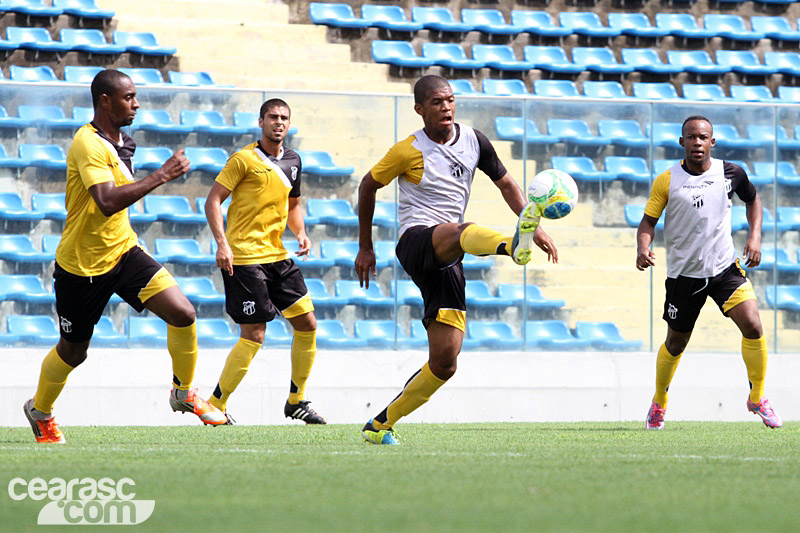[11-01] PréTemporada - Treino coletivo - 12