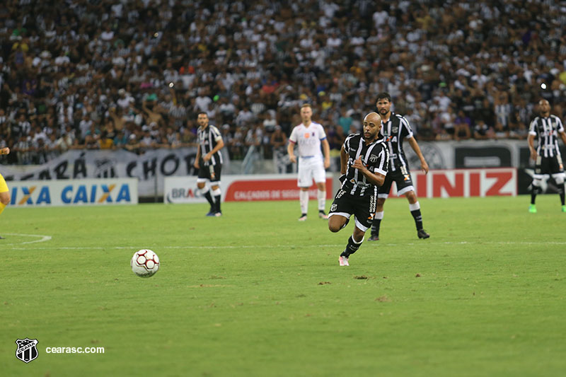 [17-10-2017] Ceara 1 x 0 Parana part2 - 14