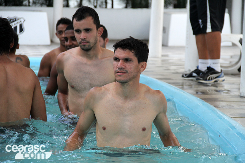[26-06] Musculação + Treino Regenerativo na piscina - 1