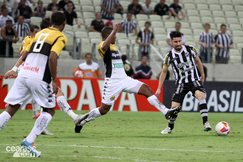 [10-07] Ceará 1 x 1 Criciúma - 02 - 13