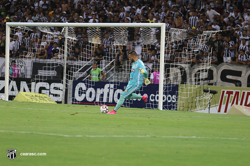 [17-10-2017] Ceara 1 x 0 Parana part2 - 19