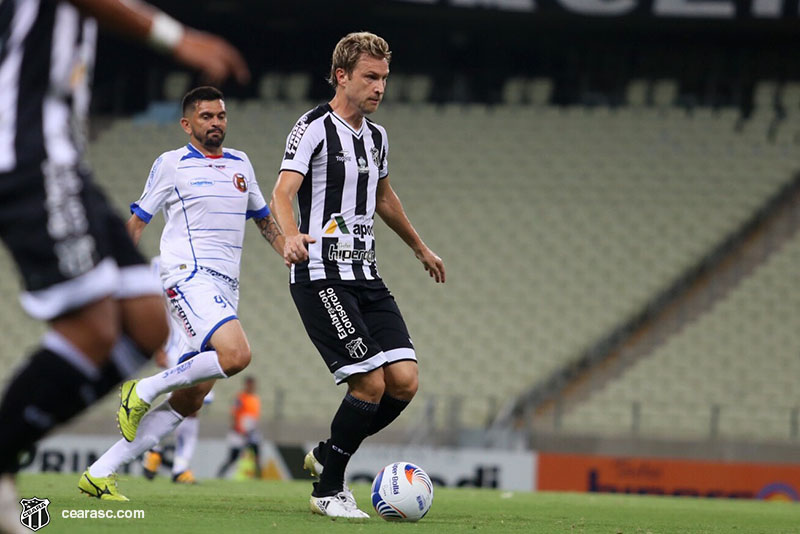 [01-02-2017] Ceará x Tiradentes - 11