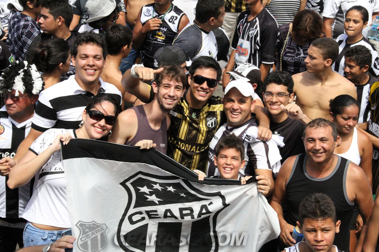 [15-05] Carreata Alvinegra - 25