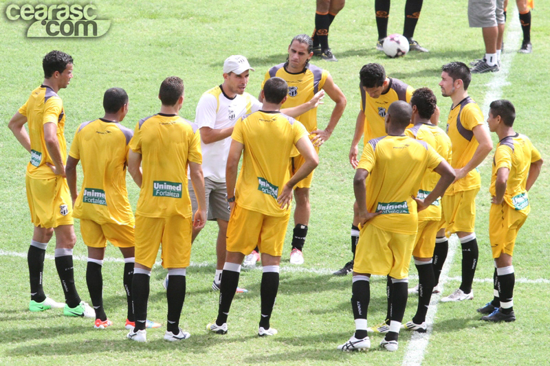 [10-01] Ceará 5 x 1 Sindicato dos atletas - 19