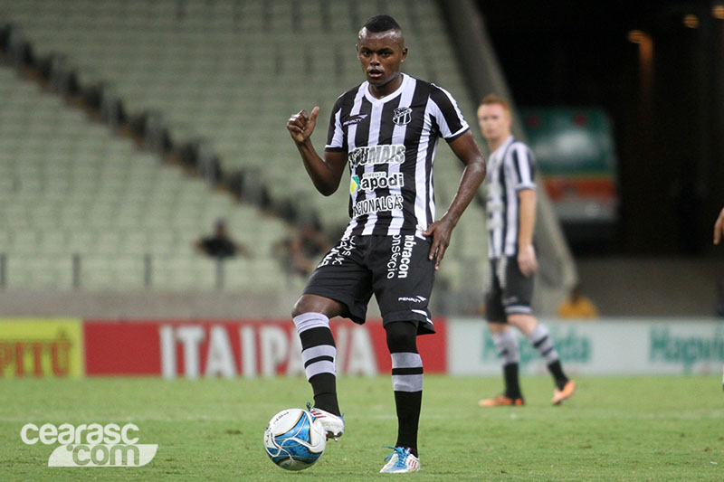 [18-03] Fortaleza 1 x 2 Ceará - 02 - 7