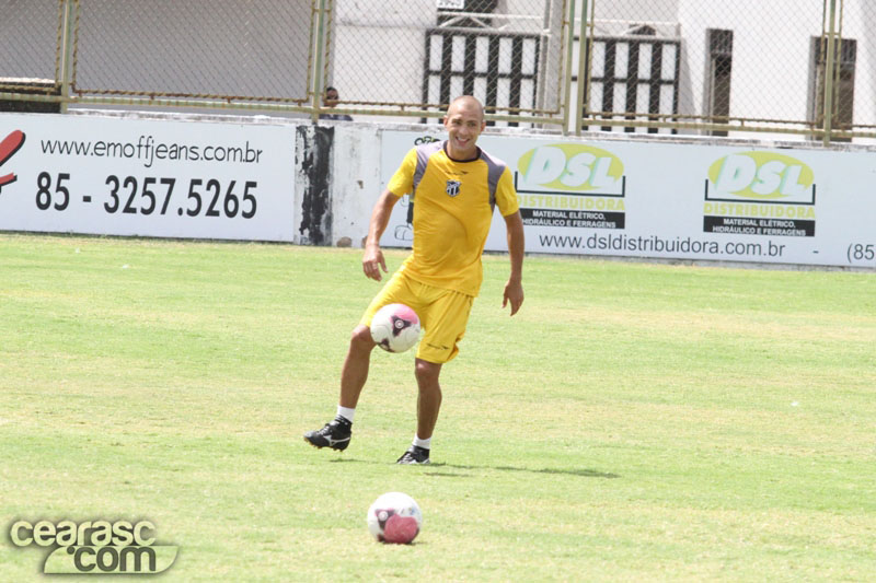 [11-10] Treino de finalizações - 9