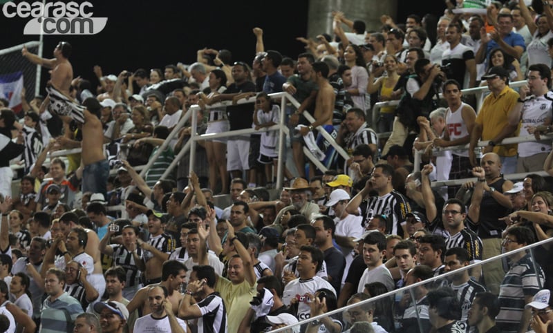 [25-03] Ceará 1 x 0 Fortaleza - TORCIDA-02 - 16
