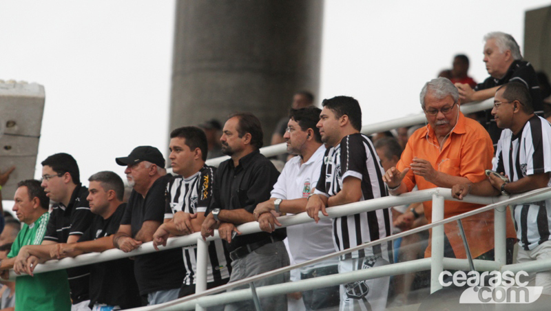 [15-04] Tiradentes 1 x 3 Ceará - TORCIDA - 14