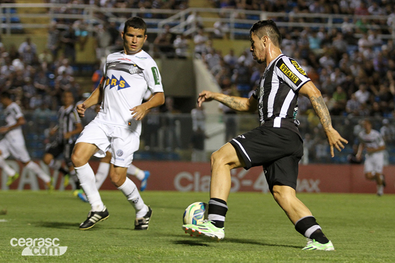 [15-07] Ceará 0 x 0 Tupi - 22