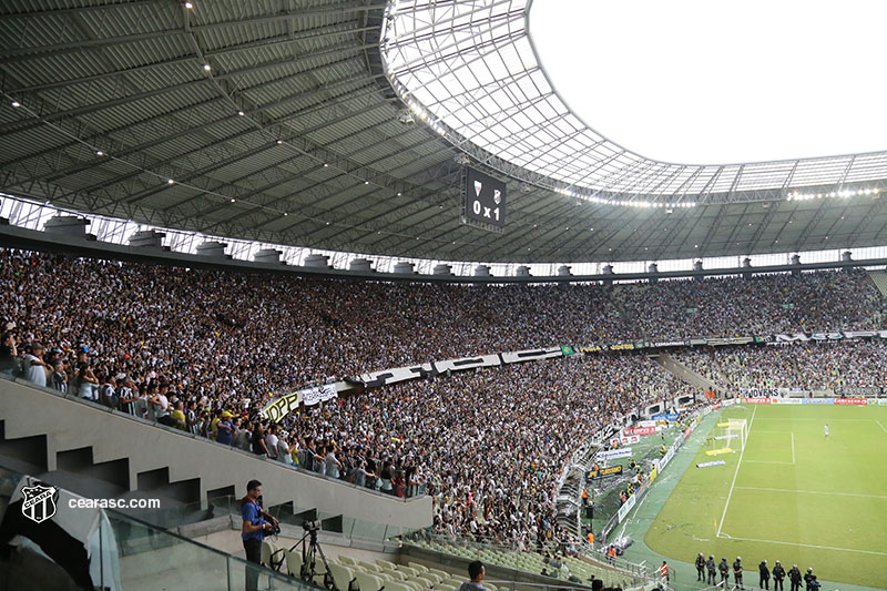 [08-04-2018] Fortaleza 1 x 2 Ceara - Torcida - Lucas - 6