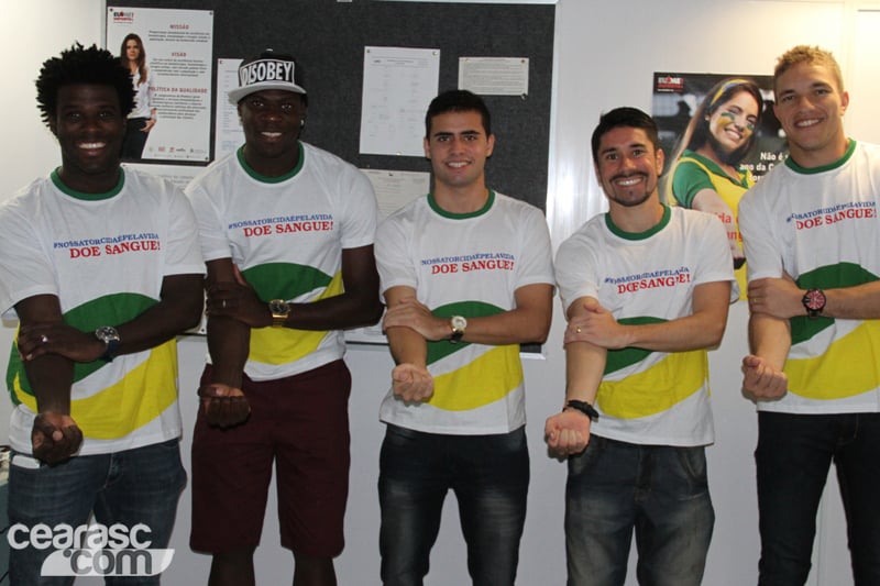 [01-07] Nossa Torcida É Pela Vida - Ação no Hemoce - 1