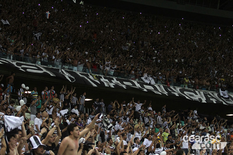 [18-03] Fortaleza 1 x 2 Ceará - Torcida - 32