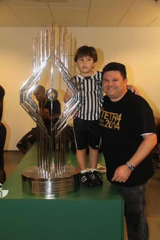 [23-04] Ceará 0 x 0 Fortaleza - Comemoração - Vestiário - 23