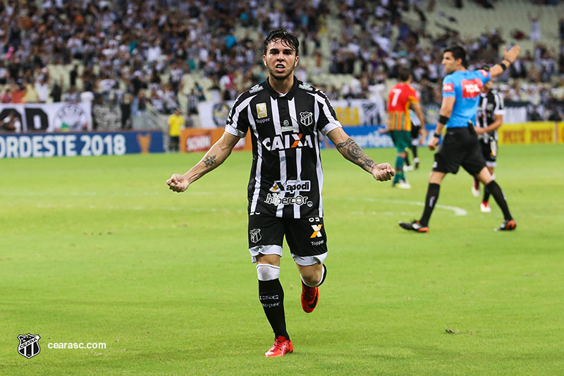 [10-03-2018] Ceara 2x1 Sampaio Correa - Partida 01 - 25