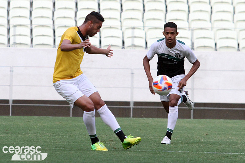 [21-08] Treino coletivo - Castelão - 13