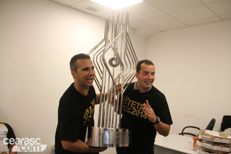 [23-04] Ceará 0 x 0 Fortaleza - Comemoração - Vestiário - 66