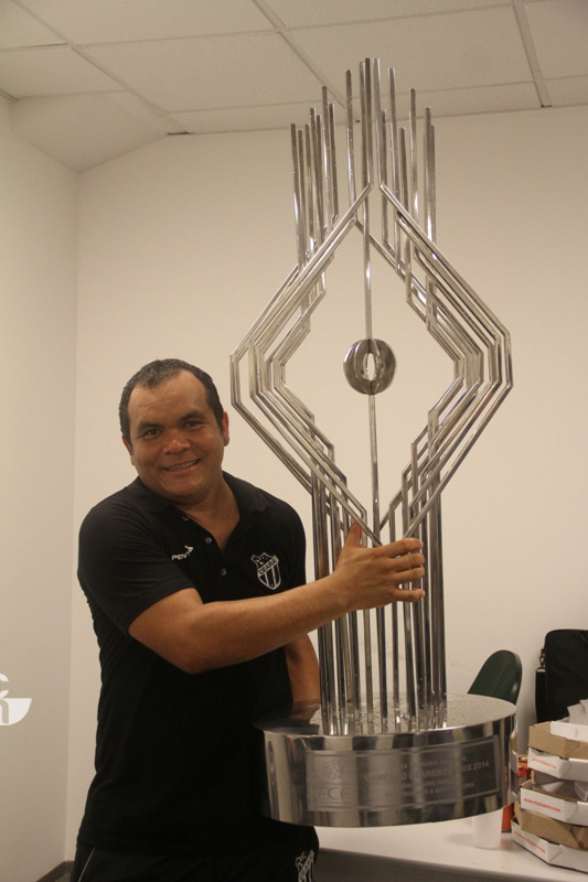 [23-04] Ceará 0 x 0 Fortaleza - Comemoração - Vestiário - 69