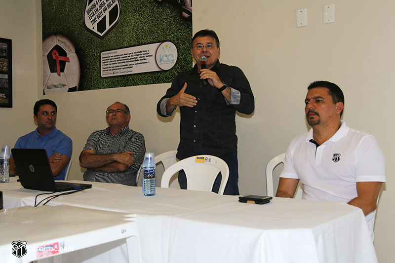 [15-03-2017] Reunião com grupo de torcedores - 14