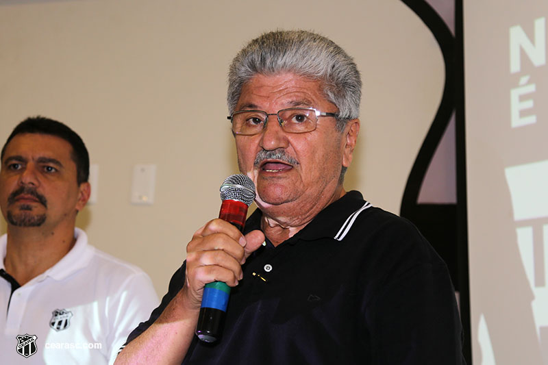 [15-03-2017] Reunião com grupo de torcedores - 22