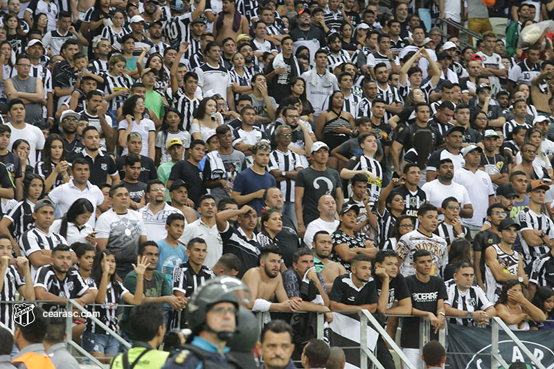 [08-04-2018] Fortaleza 1 x 2 Ceara - Torcida - Lucas - 9