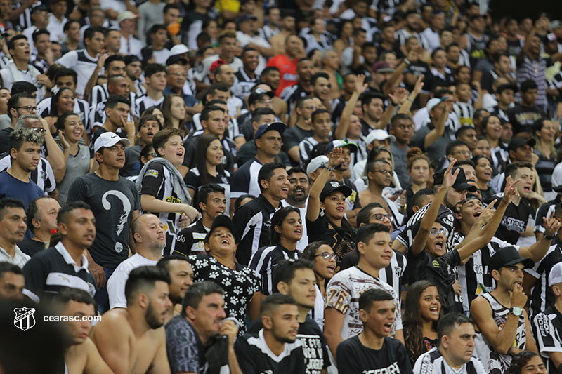 [08-04-2018] Fortaleza 1 x 2 Ceara - Torcida - Lucas - 14